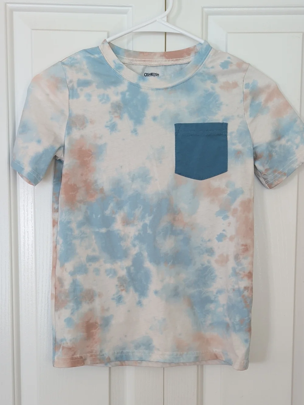 5/$10 OshKosh B'gosh Blue & Tan Tie-Dye Pocket Tee